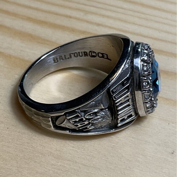 Mens Silver Balfour Class Ring With Blue Gemstone & Detailed Sides - Picture 2 of 5